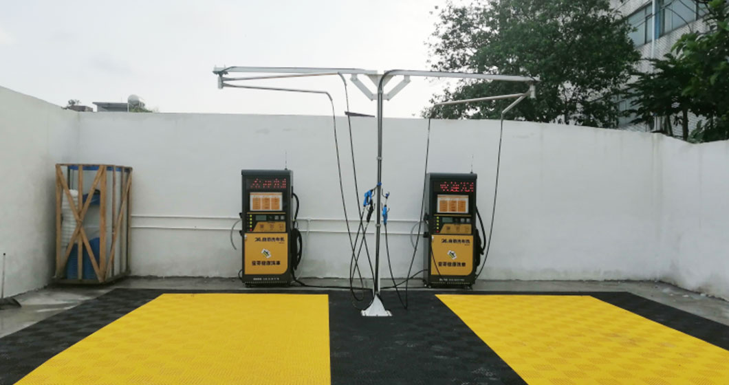 曼尼自助洗車機成功入駐深圳龍崗小桔充電站